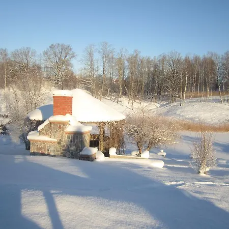 Jaunkrastmali Villa